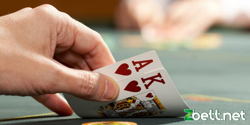 Poker – Trò chơi đánh bài rút tiền đỉnh cao 
